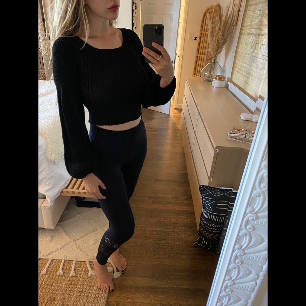 Zara Ribbed Cropped Blouse